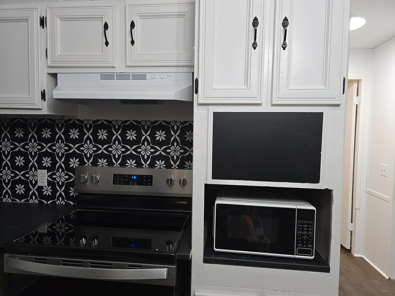 3 bed, 1100 sqft, $850 — Photo 4