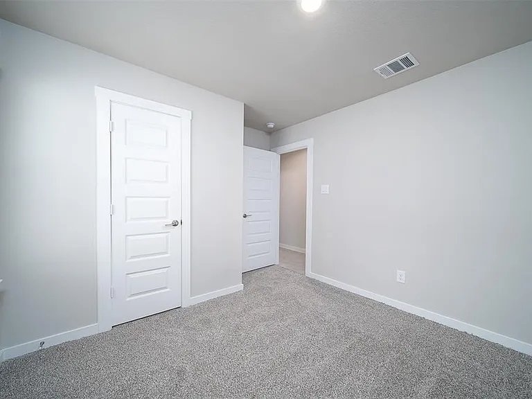 7411 Victoria Brook Trce — Photo 12