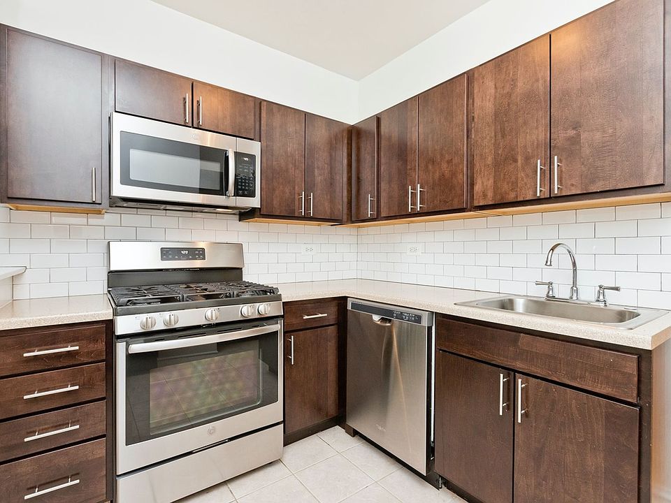 1st image of 5338 N Kenmore Ave APT 1E