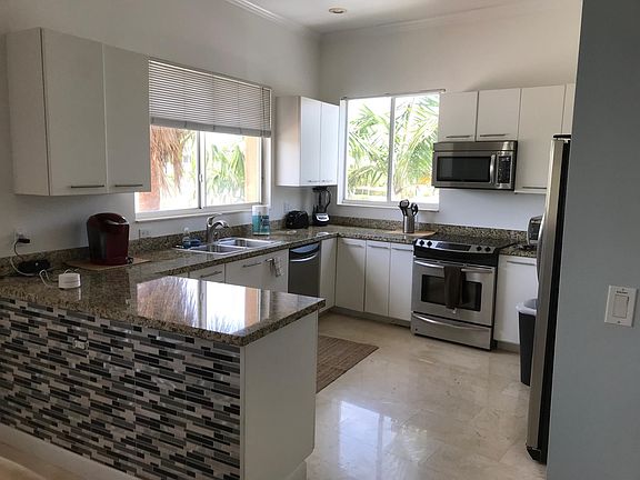 2nd image of 6461 Indian Creek Dr #D
