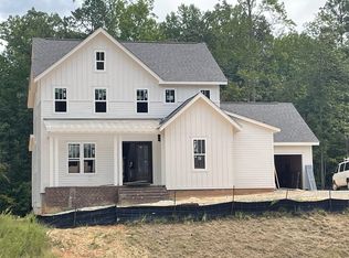 393 Birch Hollow Rd, Chapel Hill, NC 27516