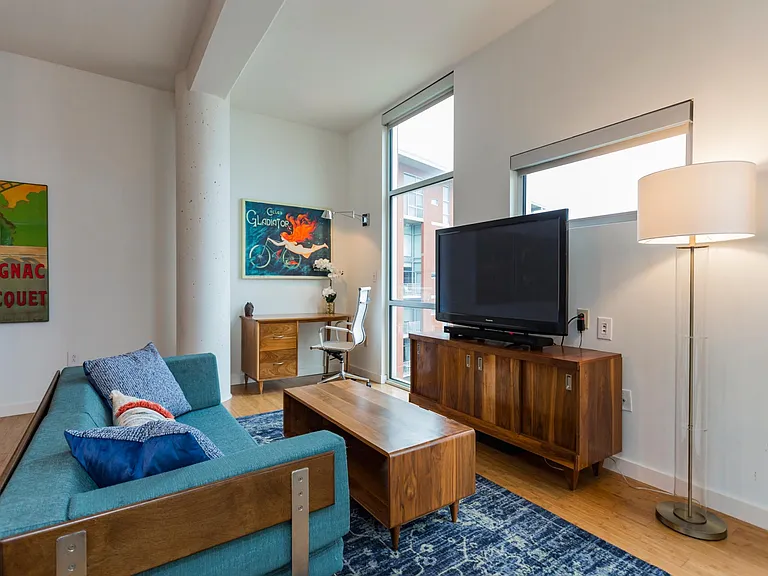 2115 Yeaman Pl #415 — Photo 25