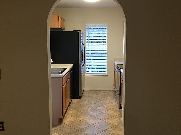 5th image of 9872 Ashburn Lake Dr