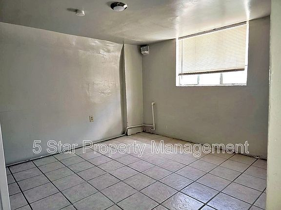 4th image of 1114 N El Paso St #1