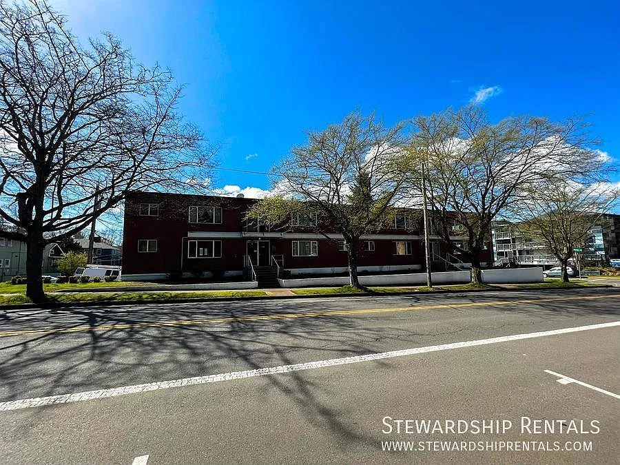 Building Photo - 1020 E 18th Ave #2