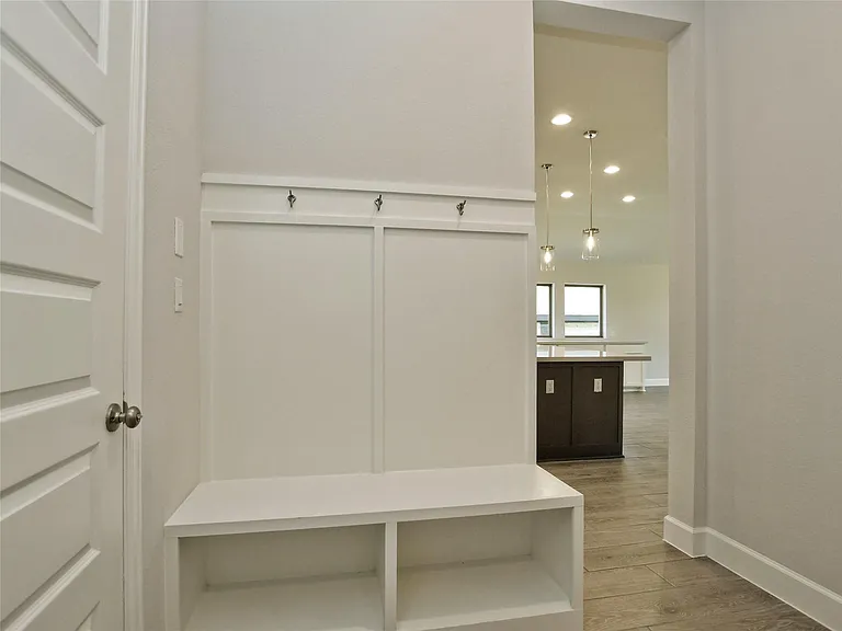 612 Jefferson Dr — Photo 14