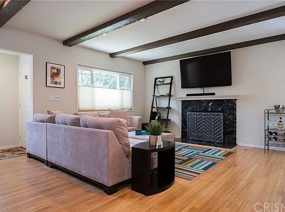 3rd image of 22157 Del Valle St