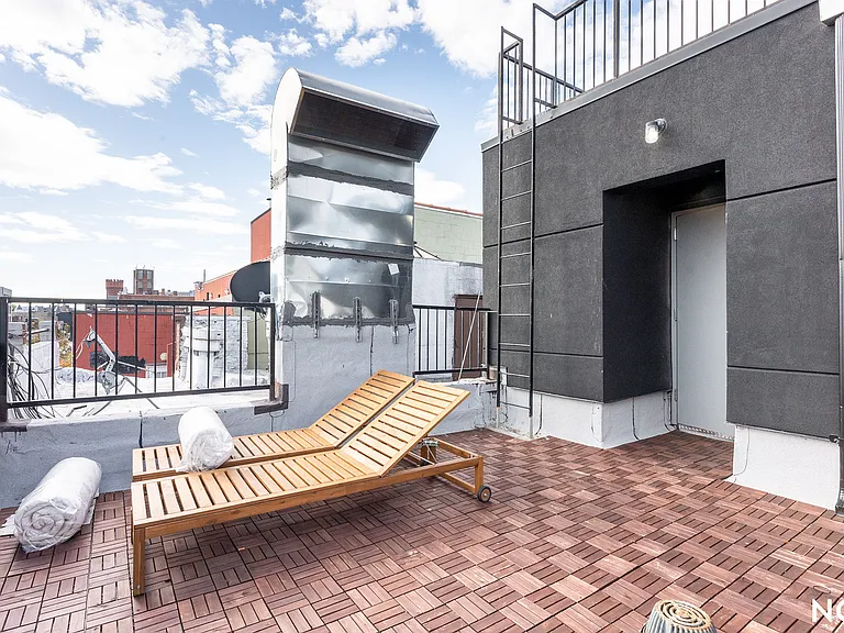 1236 Bedford Ave #5A — Photo 12
