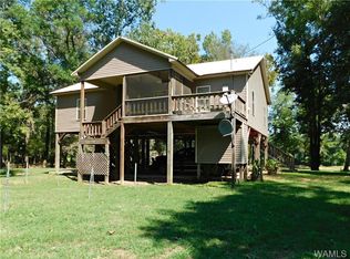 867 Riverview Beach Rd, Moundville, AL 35474