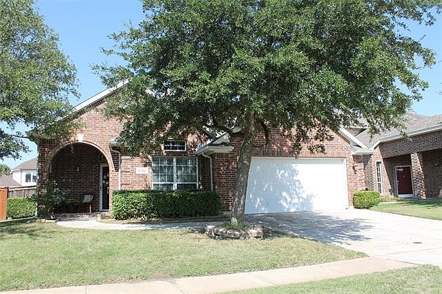 1st image of 3132 Guadaloupe