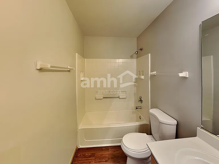 3226 Kenilworth Ln — Photo 17
