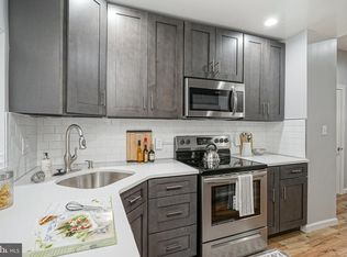 2644 Earp St, Philadelphia, PA 19146