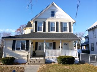 34 1st Ave, Bay Shore, NY 11706