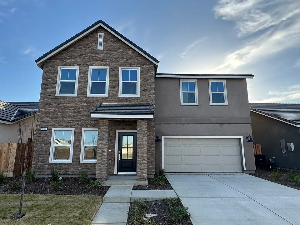 1066 W Wolverton Way
