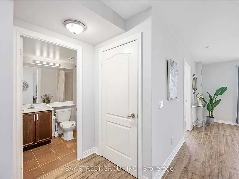 60 Town Centre Ct #2510 — Photo 14