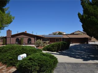 12470 Palomino Ln, Apple Valley, CA 92308
