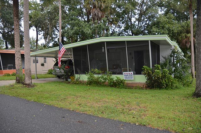 1st image of 220 Prince Dr