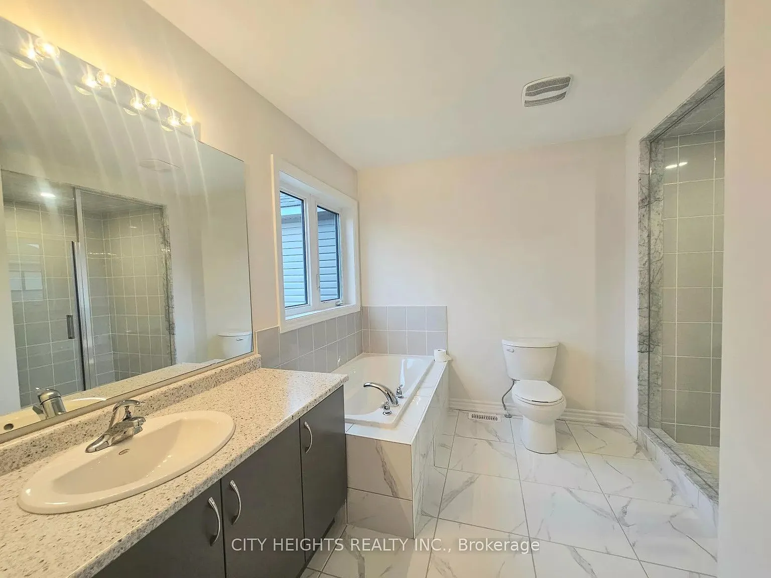 3 bed, $2,900 — Photo 4