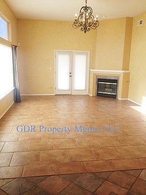 3rd image of 5601 Vulcan Vista Dr NE