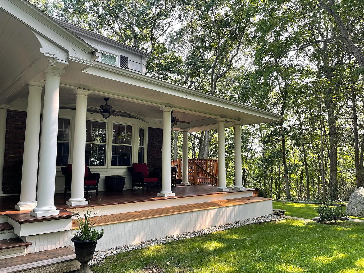5 bed, 3.5 bath, 4000 sqft, $7,500 — Photo 3