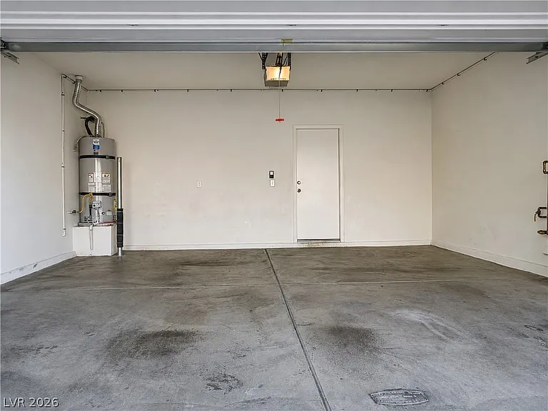 8371 Stillhouse Ct — Photo 26