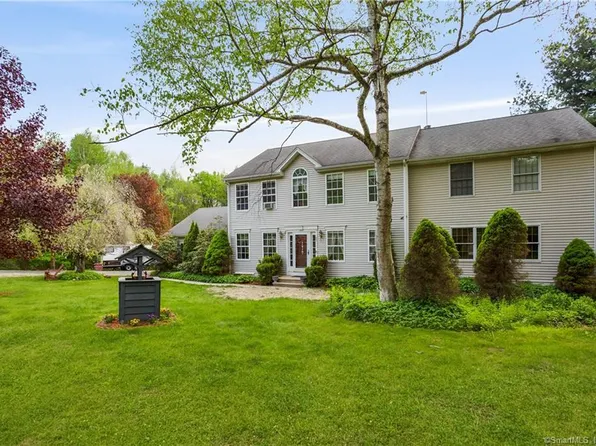 37 Hidden Hill Road, New Hartford, CT 06057