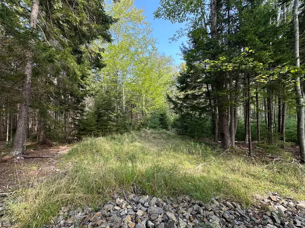 M30L17 Main Road, Islesboro, ME 04848