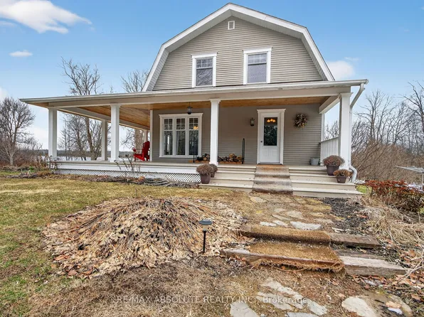 689 Rideau River Rd, Montague, ON K0G 1N0