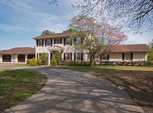 2049 Tillage Ln, Hayes, VA 23072