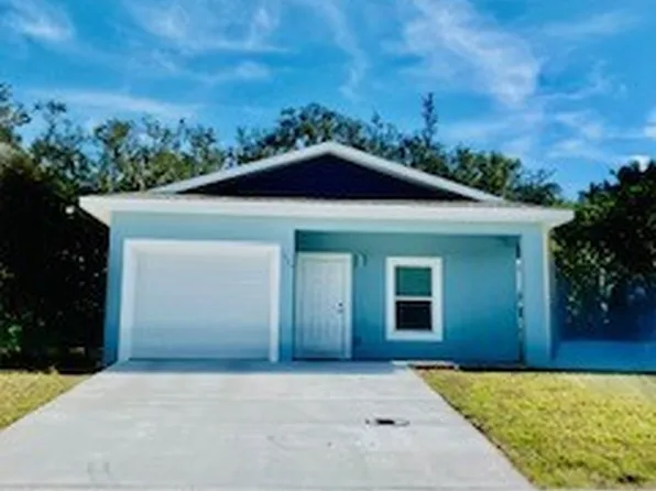 1442 Las Villas Blvd, Sebring, FL 33870