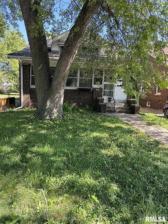 1303 E Nebraska Ave photo 1