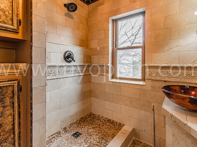 513 N 41st Ave — Photo 12