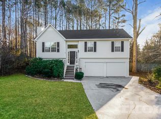 97 Pastel Ct, Dallas, GA 30157