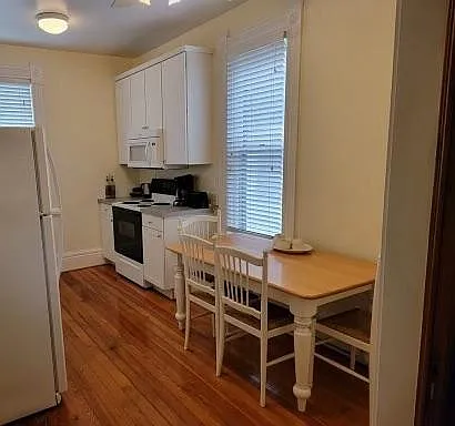 1007 W Augusta Ave — Photo 4