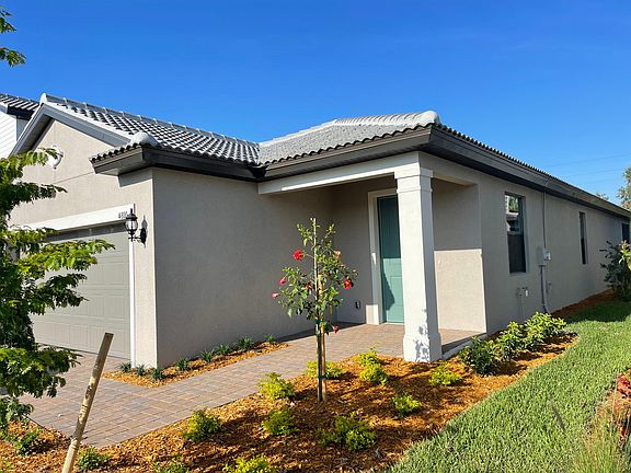 2nd image of 4800 Crested Eagle Ln