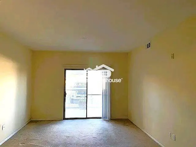 8000 W Badura Ave #20 — Photo 4