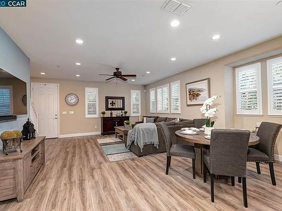 Living room & dining area
