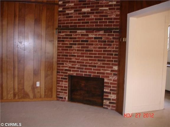 3rd image of 410 N 3rd Ave