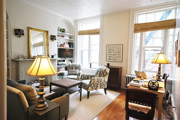 Rented by KYLM, LLC | media 7