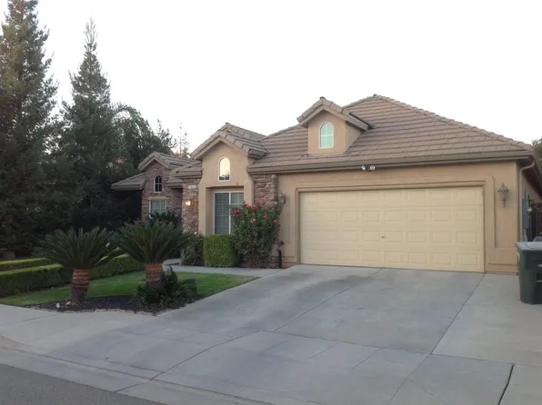 1042 E Royal Dornoch Ave, Fresno, CA 93730