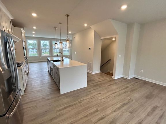 Hancock With Sun Deck