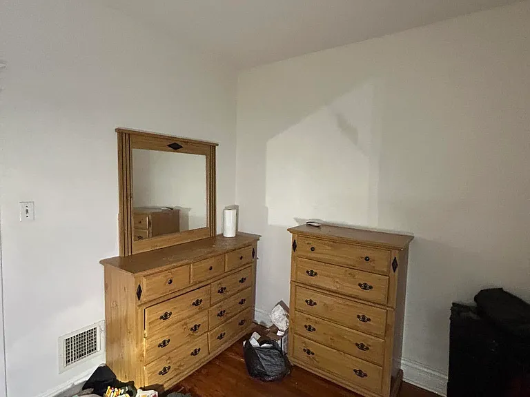 4890 Margaretta Ave — Photo 32