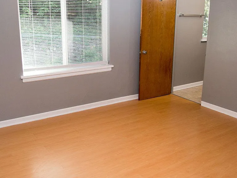 1223 Greenbrier Rd #1 — Photo 55