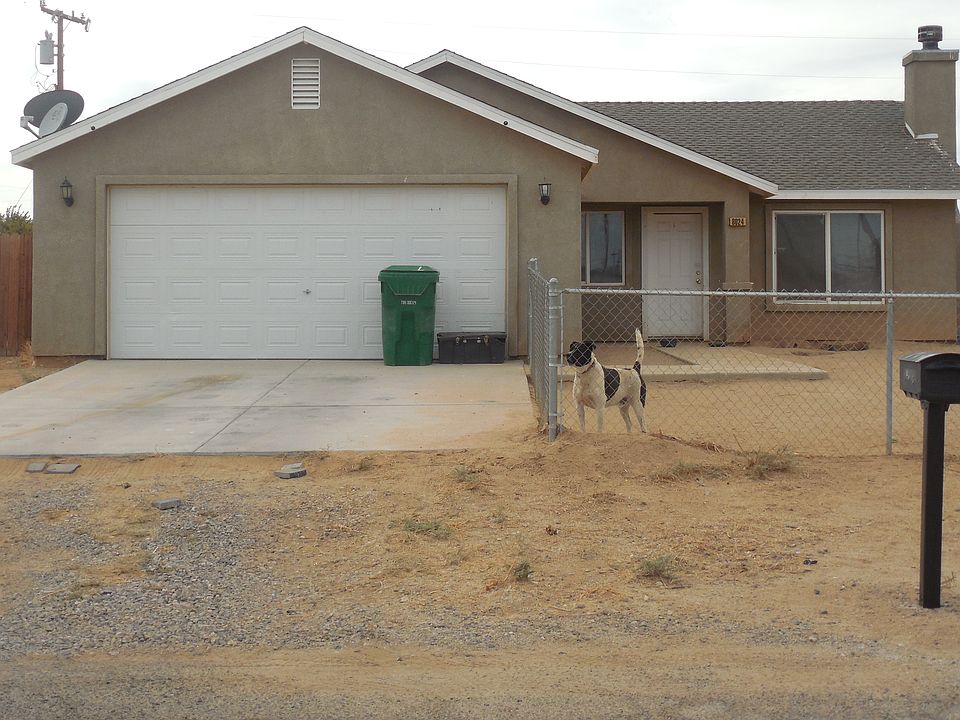 Front of the house 