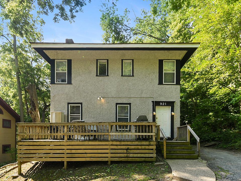 1st image of 921 Walwood Pl