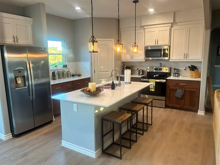 2298 Fuller Dr — Photo 9