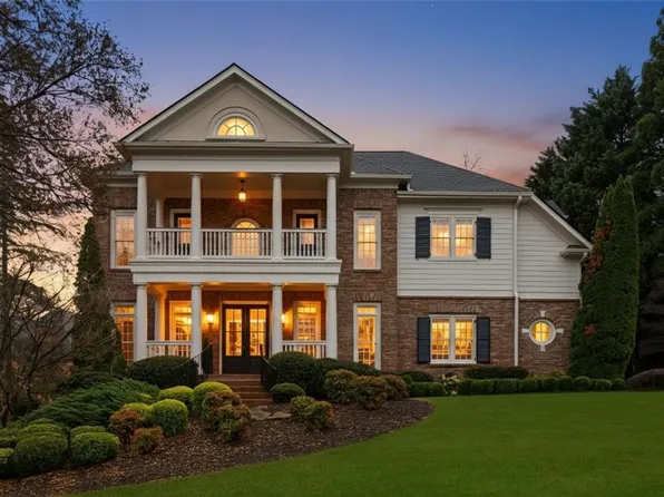 5173 Brendlynn Dr, Suwanee, GA 30024