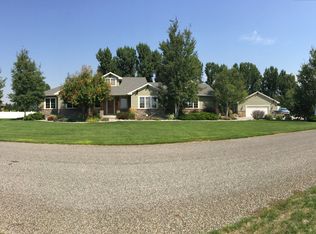 5033 Woodvine Cir, Billings, MT 59106