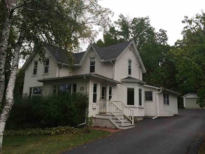 404 10th Ave, Baraboo, WI, 53913