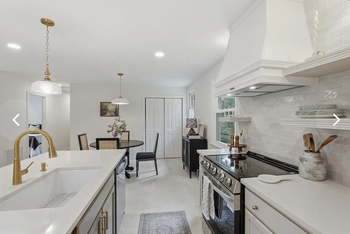 3 bed, 1050 sqft, $1,900 — Photo 4